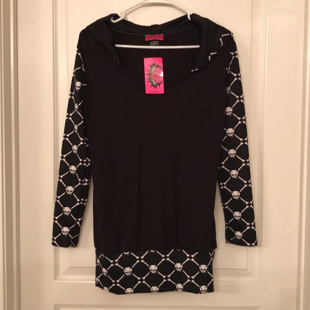 NWT Demi Loon Skeleton Hoodie